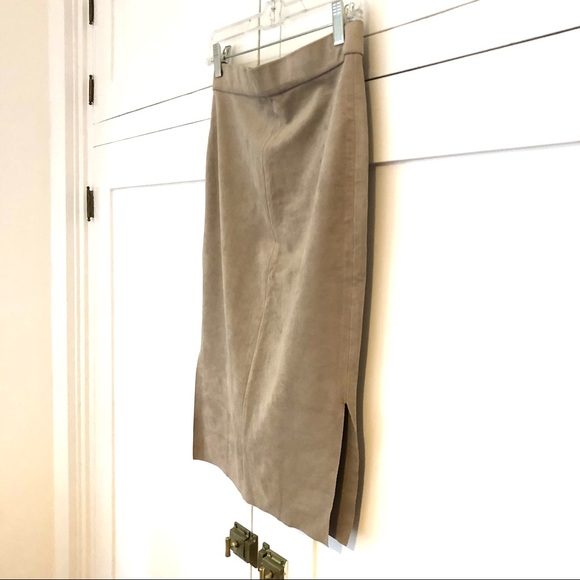 Aritzia Wilfred Free Suede Pencil Skirt - Picture 3 of 6